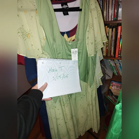 Her Universe Tinkerbell Dress Size 20 BNWT - Picture 1 of 1